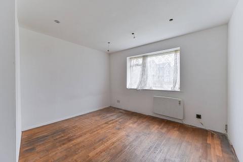 1 bedroom flat for sale, Holmesdale Road, SE25, South Norwood, London, SE25