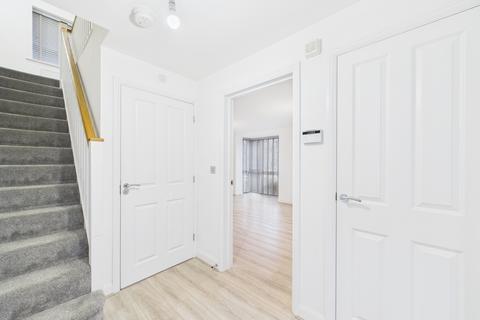 4 bedroom detached house to rent, Dowsell Way, Yate, Bristol, BS37