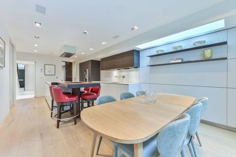 undefined, Montpelier Square, Knightsbridge, London, SW7