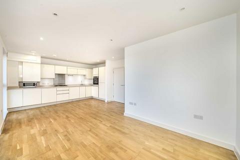 2 bedroom flat for sale, Manor Road, London W13