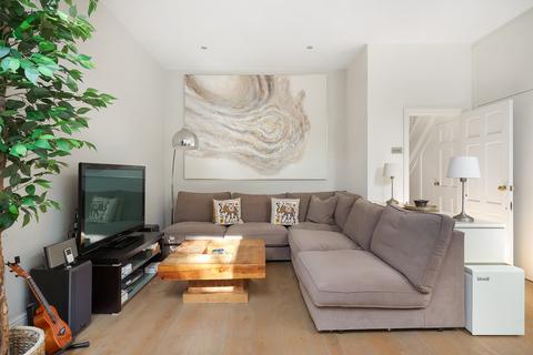 93 Bramley Road, London, W5 4ST