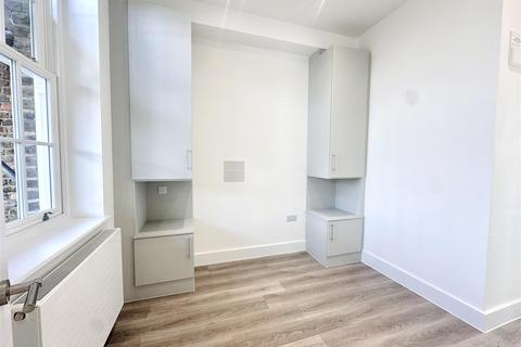 1 bedroom flat to rent, Blenheim Terrace, St John's Wood, London