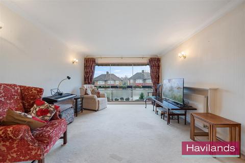 Flat 16, Chesterfield Lodge Church Hill, London, N21 1LW