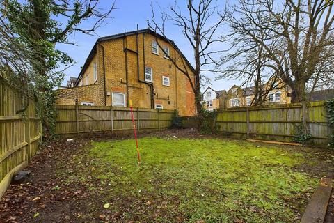 1 bedroom flat for sale, Croham Road, South Croydon CR2