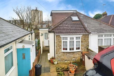 2 bedroom semi-detached bungalow for sale, Magpie Hall Road, Chatham