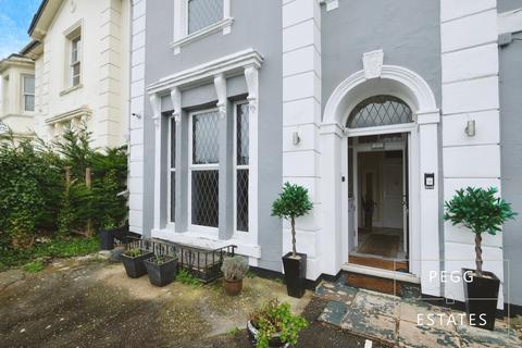 2 bedroom apartment for sale, 19 Cleveland Road, Torquay TQ2