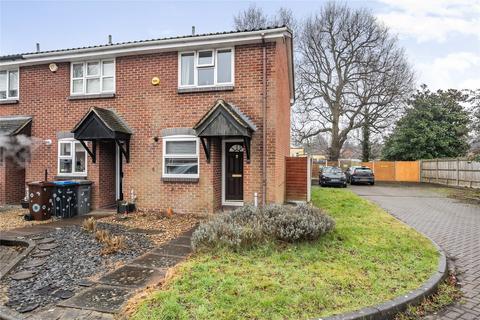 2 bedroom end of terrace house for sale, Jersey Close, Surrey KT16