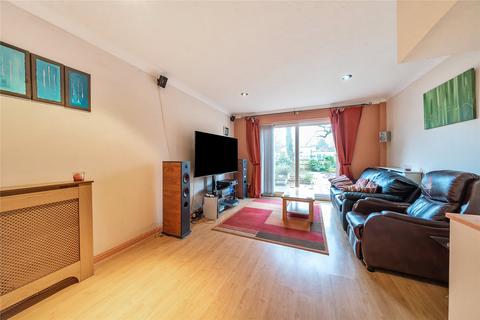 2 bedroom end of terrace house for sale, Jersey Close, Surrey KT16