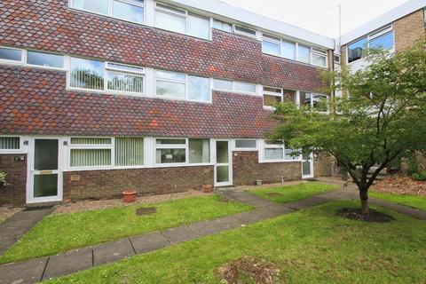 1 bedroom flat to rent, St Marys Mount, Cottingham