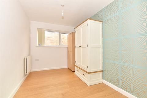 32 Mill View Road, Herne Bay, CT6 7JF