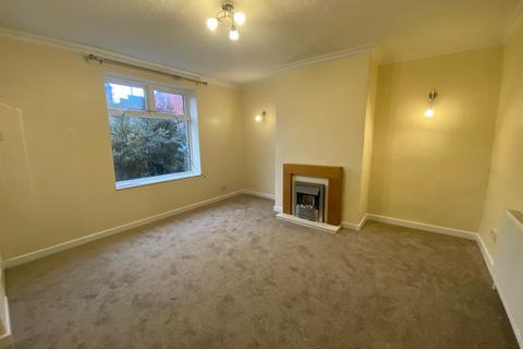 3 bedroom terraced house to rent, Leymoor Road, Golcar, Huddersfield