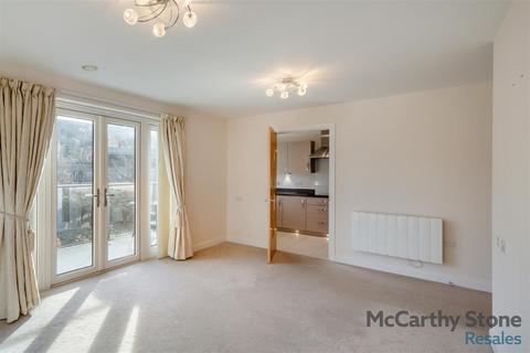 2 bedroom apartment for sale, Chesterton Court, Railway Road, Ilkley