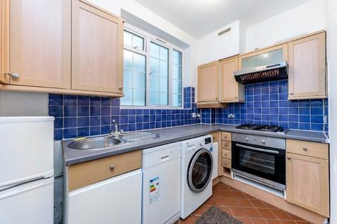 2 bedroom flat for sale, Kensington High Street, London W14