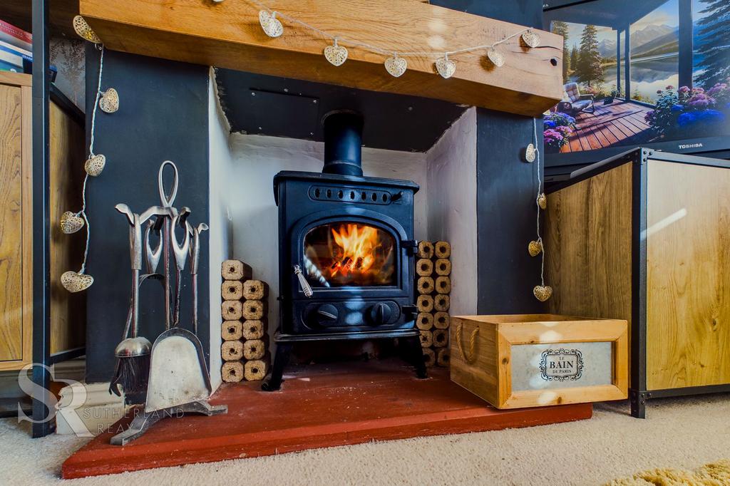Lounge Fireplace