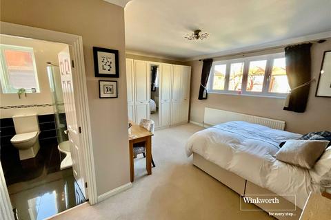 5 bedroom detached house for sale, Stuart Road, Highcliffe, Dorset, BH23