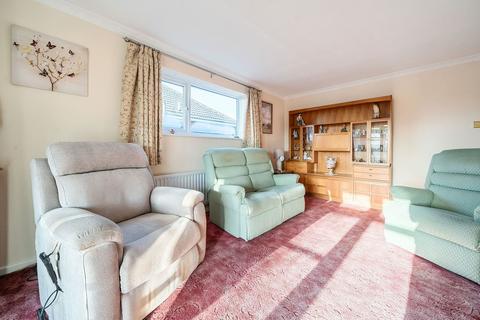 48 Brackley Way, Basingstoke, RG22 6LN