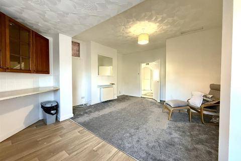 1 bedroom flat to rent, London Road, Portsmouth