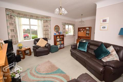 4 bedroom semi-detached house for sale, Caryl Road, Lytham St. Annes, Lancashire