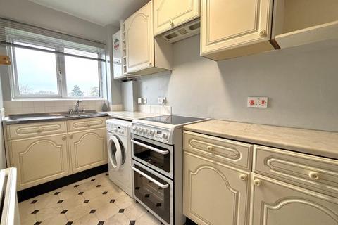 1 bedroom flat for sale, Lintott Close, Stevenage