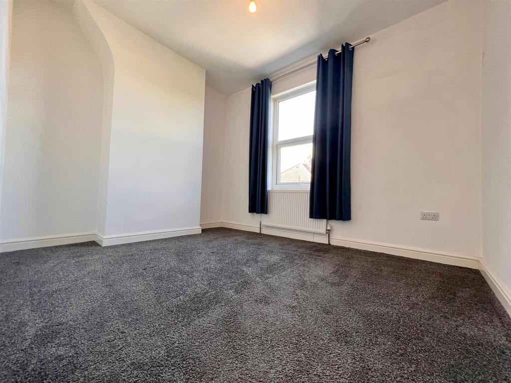 41 Field View 16.jpg