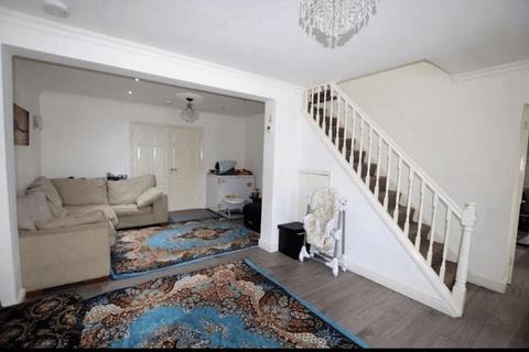 7 bedroom semi-detached house for sale, Feltham, Feltham TW14