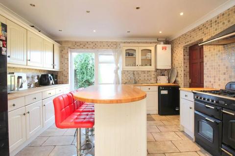 7 bedroom semi-detached house for sale, Feltham, Feltham TW14