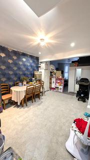 4 bedroom house to rent, Meath Road, London E15