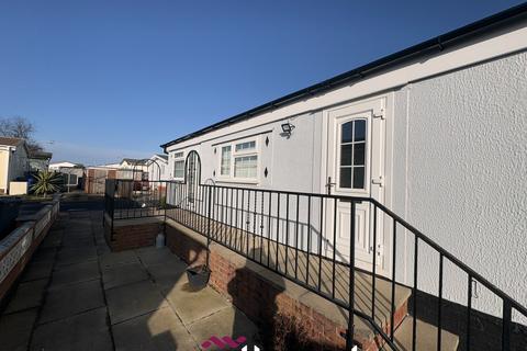 2 bedroom park home for sale, Palm grove court, Doncaster DN8