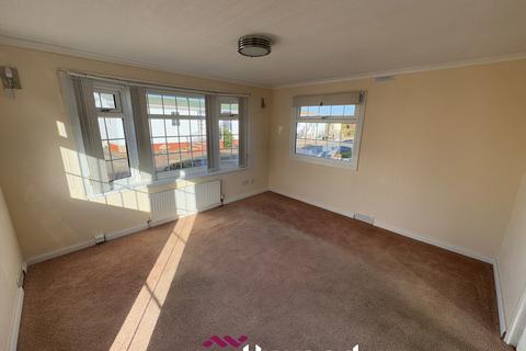 undefined, Palm grove court, Doncaster DN8