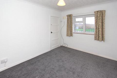 1 bedroom maisonette to rent, Windmill Crescent, Castlecroft, Wolverhampton