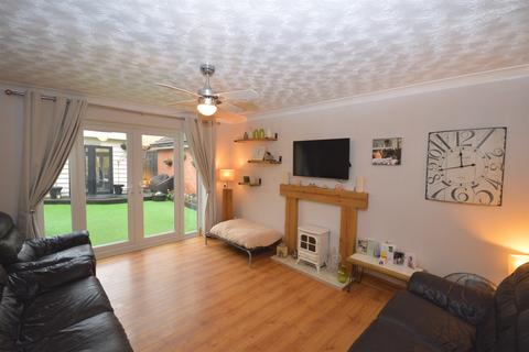 4 bedroom detached house for sale, Bourchier Avenue, Braintree, CM7