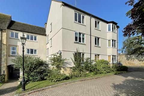 2 bedroom flat for sale, Warrenne Keep, Stamford