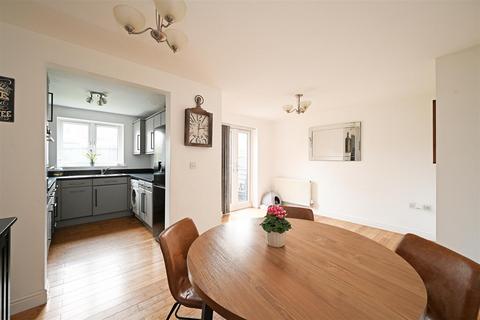 4 bedroom semi-detached house for sale, Lindup Road, Dronfield Woodhouse, Dronfield