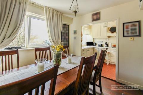 3 bedroom townhouse for sale, Hotham Close, West Molesey KT8