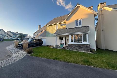 4 bedroom detached house for sale, Pentre Nicklaus Village, Llanelli