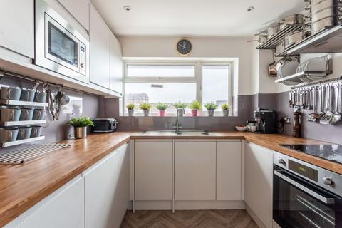 2 bedroom apartment for sale, Saltdean, Brighton BN2