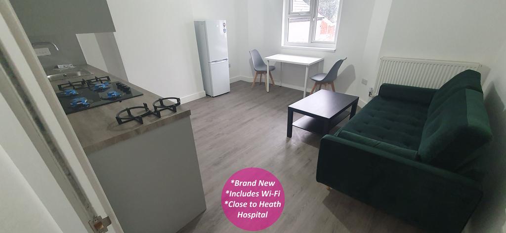 1 BED FLAT for Rent - Flat 4, 304 Whitchurch Road, Gabalfa, Cardiff. CF14 3NF - View 2
