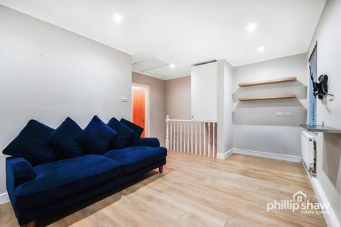 1 bedroom flat for sale, Rickmansworth Road, Pinner, HA5