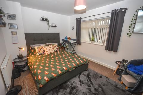 2 bedroom semi-detached house for sale, Chelmsford Square, Sunderland