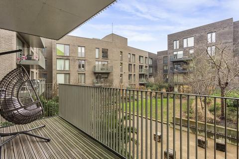 2 bedroom apartment for sale, Durham Wharf Drive, Brentford, TW8