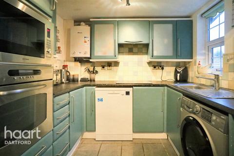 2 bedroom end of terrace house for sale, London Road, Dartford