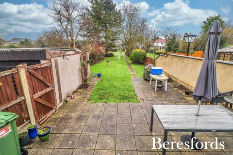 4 bedroom bungalow for sale, Cranston Park Avenue, Upminster, RM14