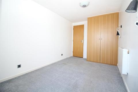 1 bedroom flat to rent, Westminster Court, Eleanor Way, Waltham Cross, Hertfordshire