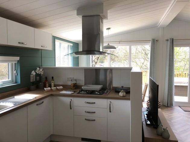 Modern Fitted Kitchen
