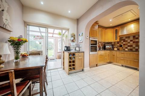 4 bedroom semi-detached house for sale, Repton Road, Orpington