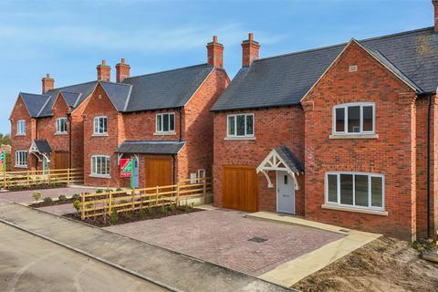undefined, Long Street, Hanslope, Milton Keynes