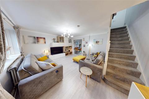 25 Deben, East Tilbury, Tilbury, RM18 8RG