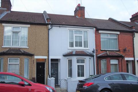 3 bedroom terraced house to rent, Yarmouth Road, Watford, WD24