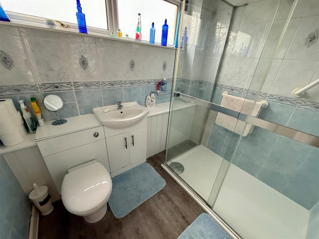 RG53 Shower.jpg