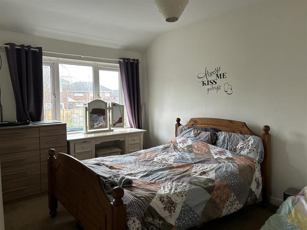 YARDLEY WOOD ROAD 866 BEDROOM 2.jpg